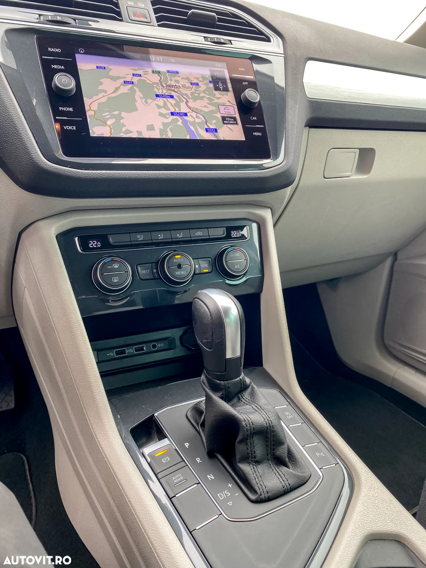 Volkswagen Tiguan 2.0 TDI DSG Elegance - 18