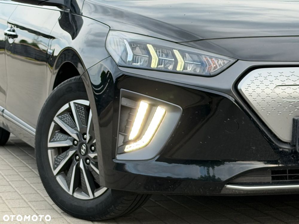 Hyundai IONIQ Premium - 28