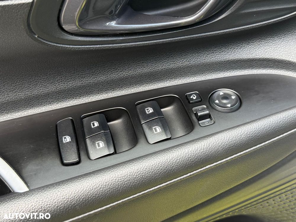 Hyundai i20 1.0 l T-GDi MHEV 100CP 7DCT 5DR Led Line - 28
