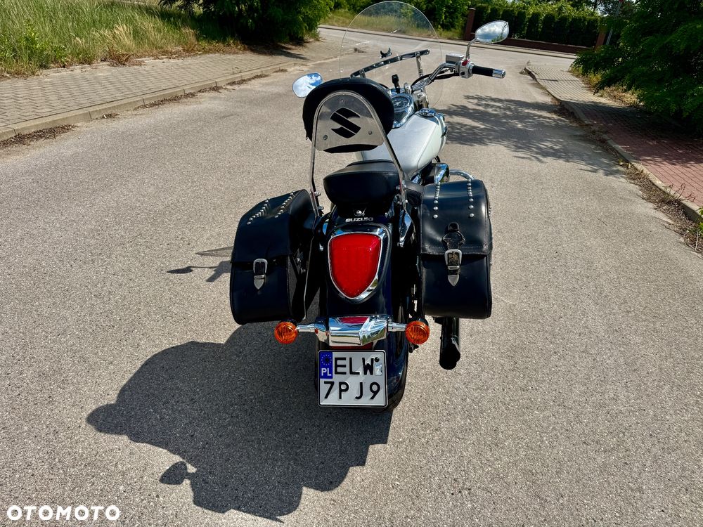 Suzuki Intruder - 9