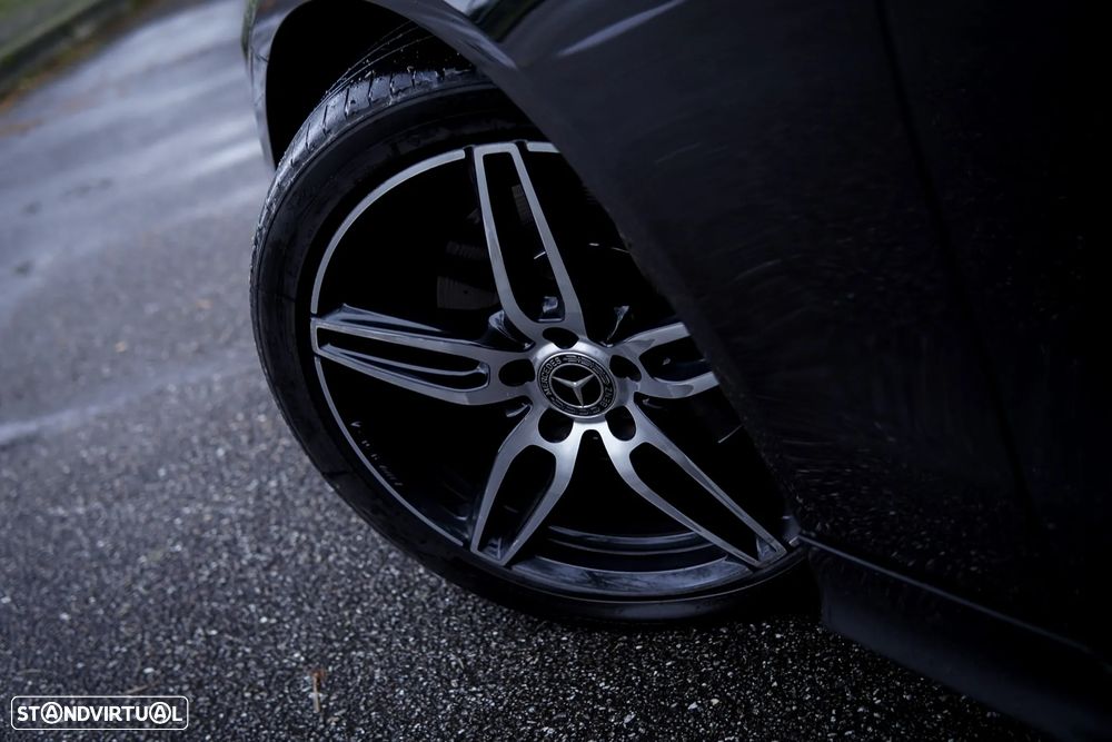 Mercedes-Benz E 220 d AMG Line - 58