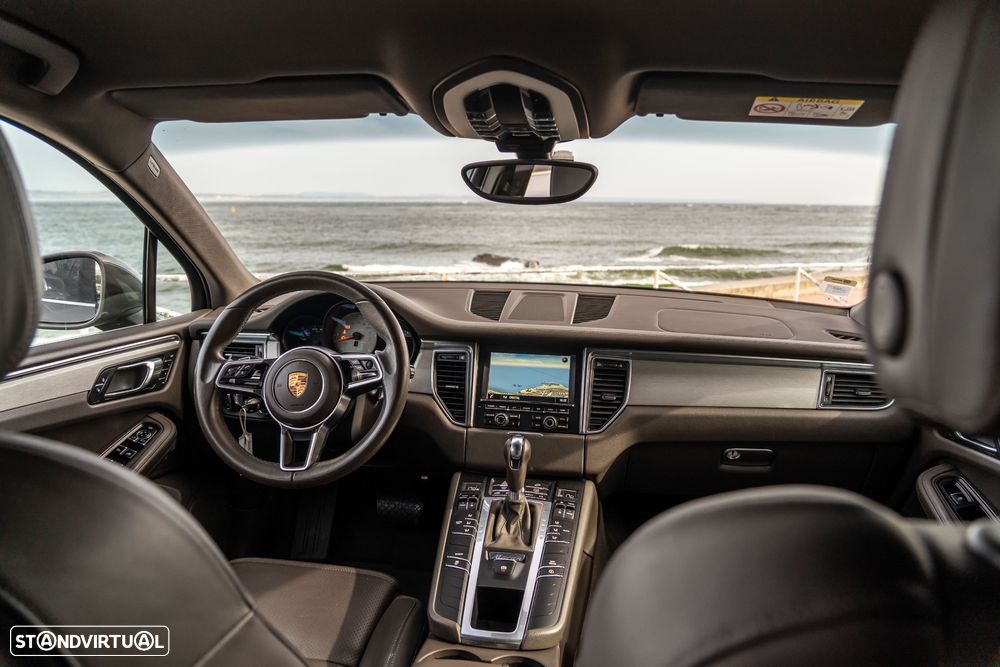 Porsche Macan S - 13