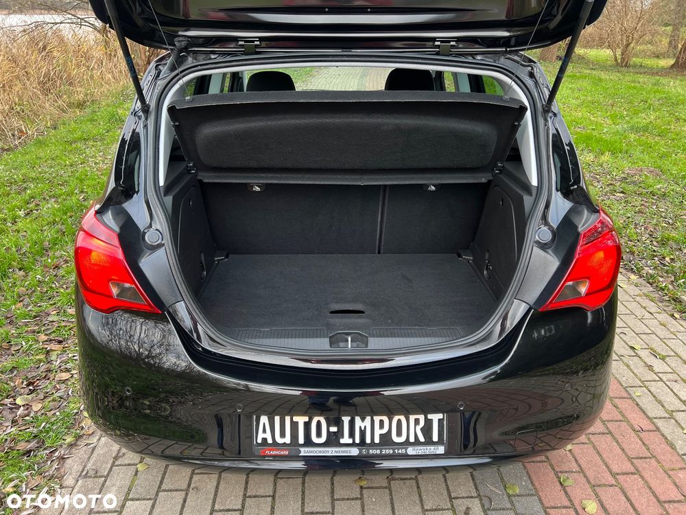 Opel Corsa 1.4 16V Cosmo - 9