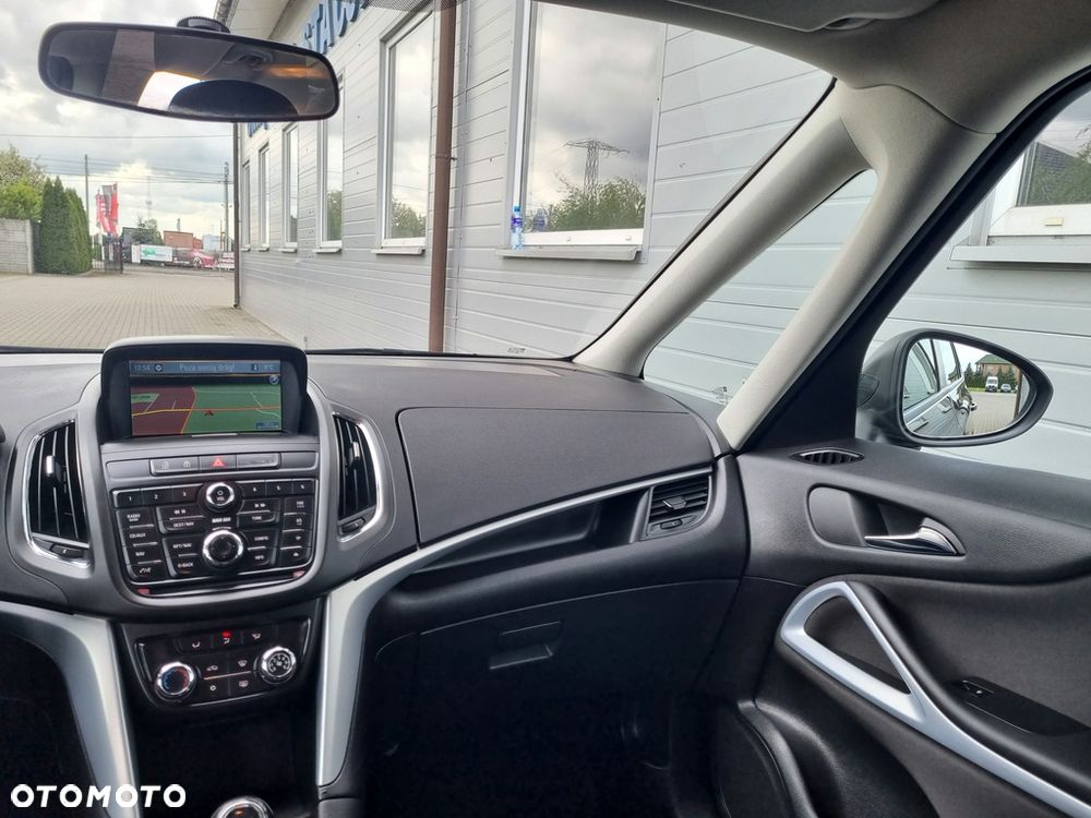Opel Zafira 2.0 CDTI Enjoy - 20