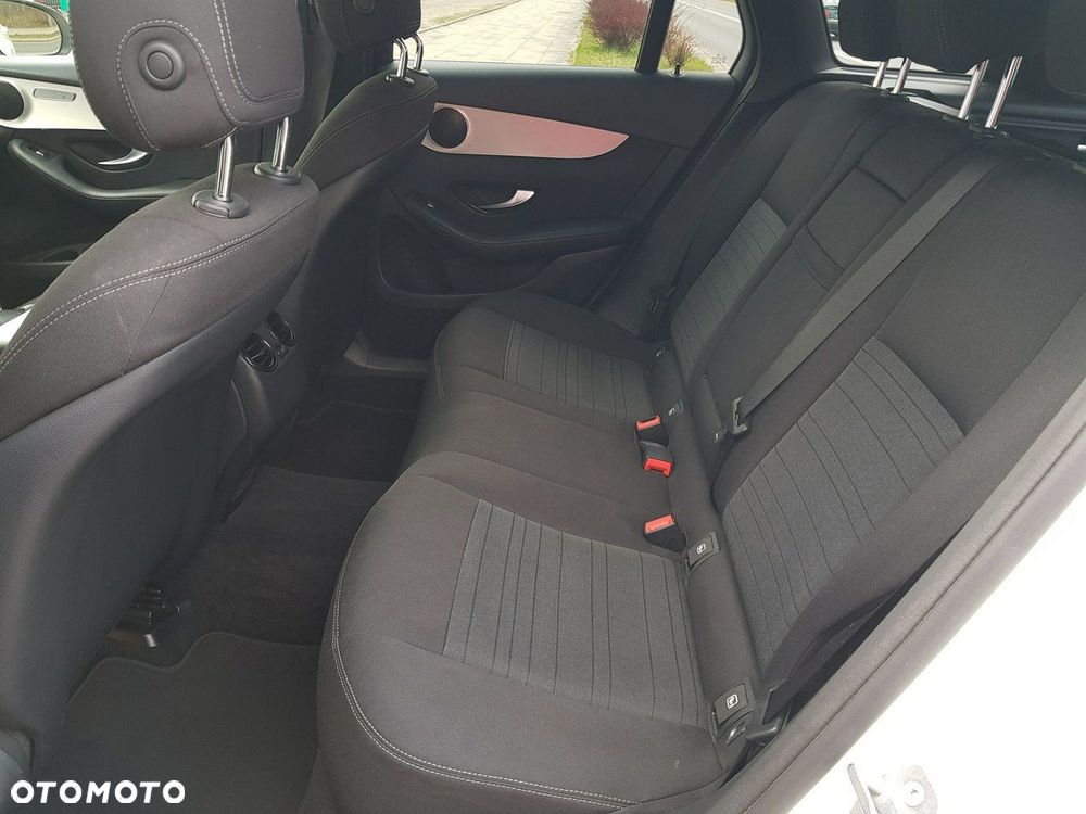 Mercedes-Benz GLC 220 d 4-Matic - 11