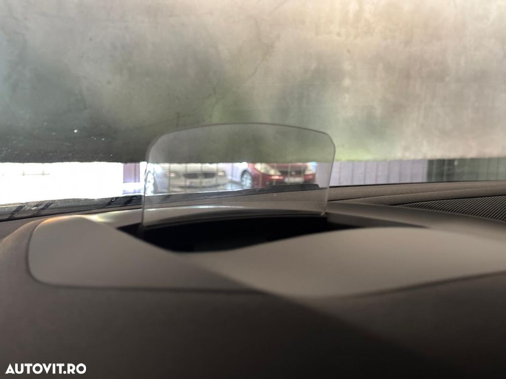 Renault Megane ENERGY dCi 165 EDC GT - 33