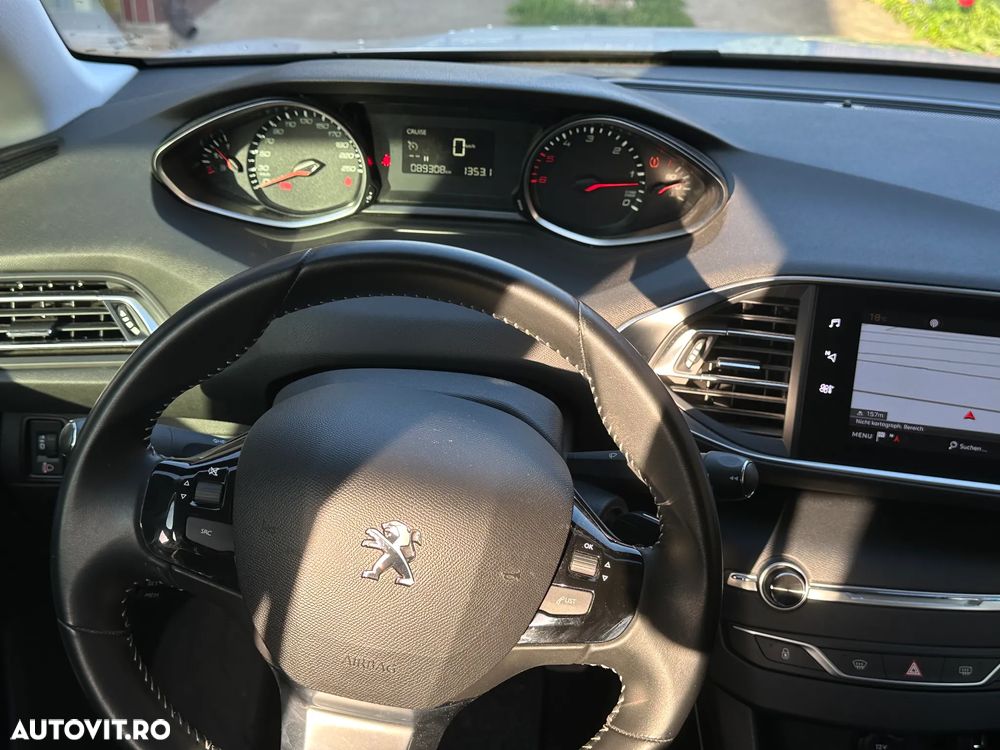 Peugeot 308 BlueHDi 130 Stop & Start Active Pack - 9