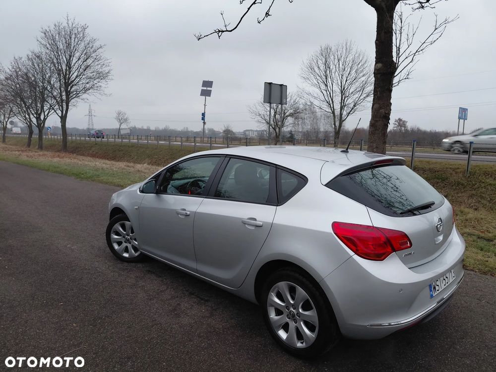 Opel Astra 1.4 Active - 30
