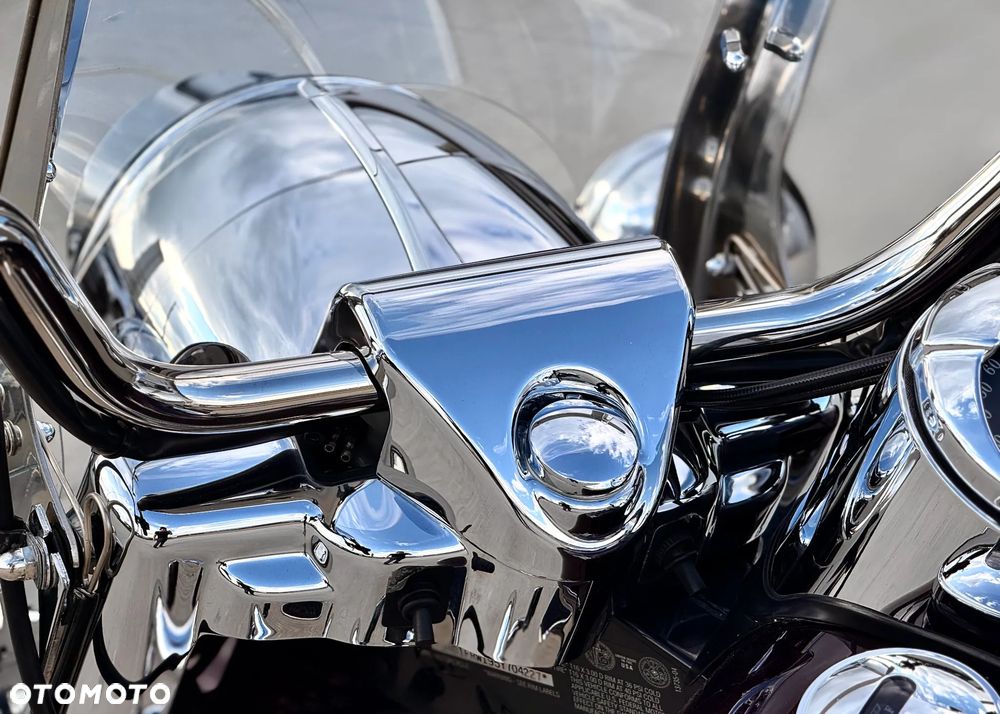 Harley-Davidson Touring Road King - 36