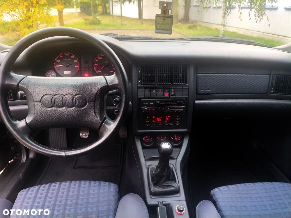 Audi Coupe 2.6 E - 6
