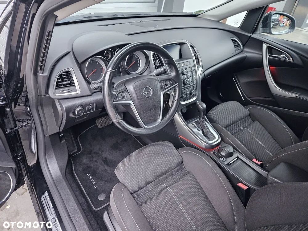 Opel Astra 2.0 CDTI DPF Automatik Cosmo - 8