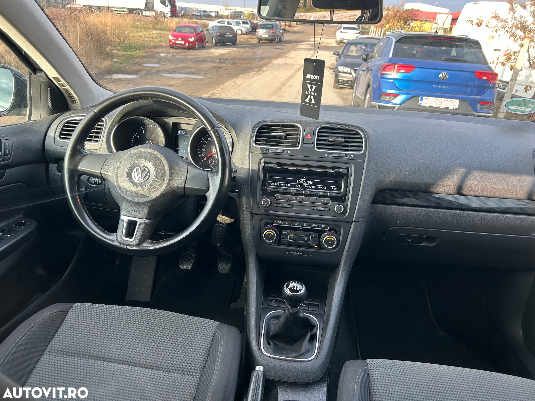 Volkswagen Golf 1.4 TSI Comfortline - 3
