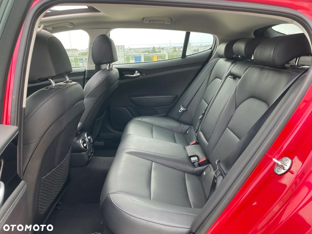 Kia Stinger 2.0 T-GDI XL - 25