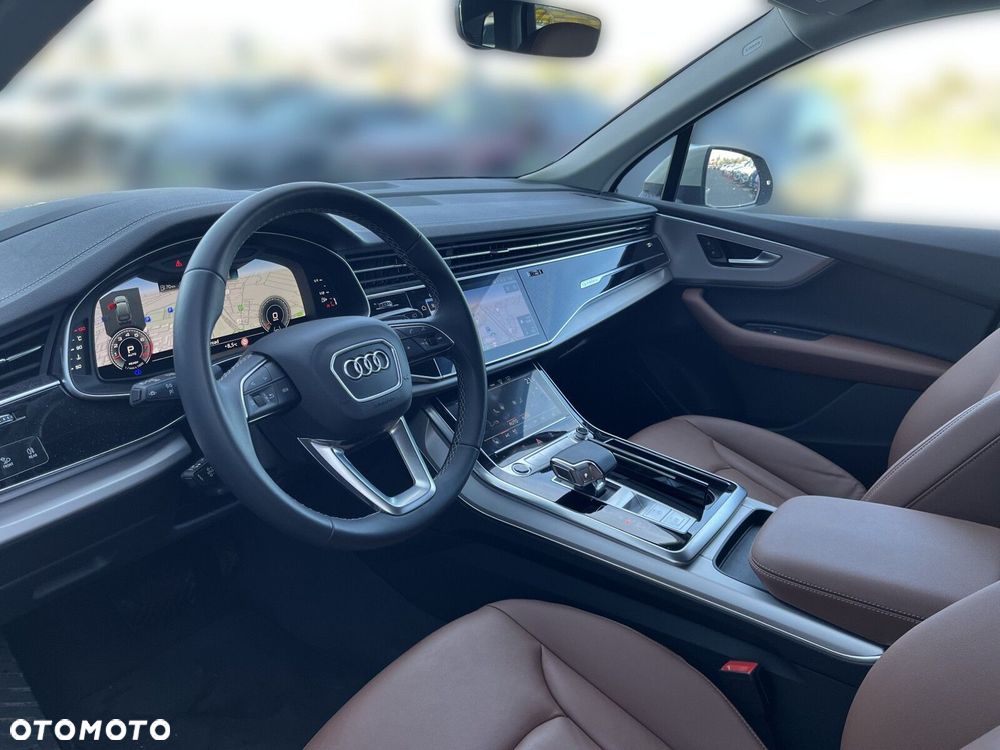 Audi Q7 - 11