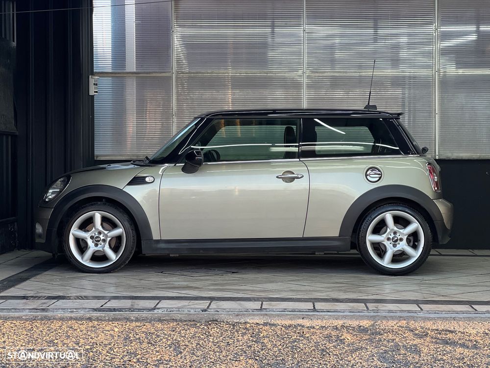MINI 3 Portas Cooper D - 4