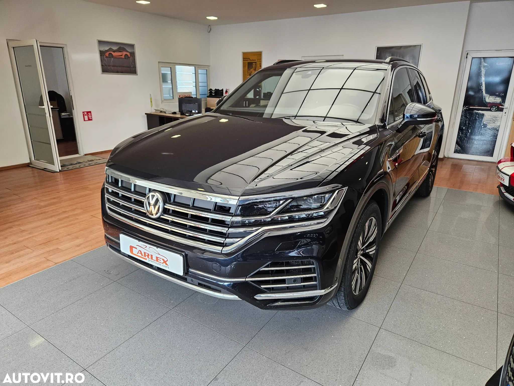Volkswagen Touareg V6 TDI Atmosphere - 1