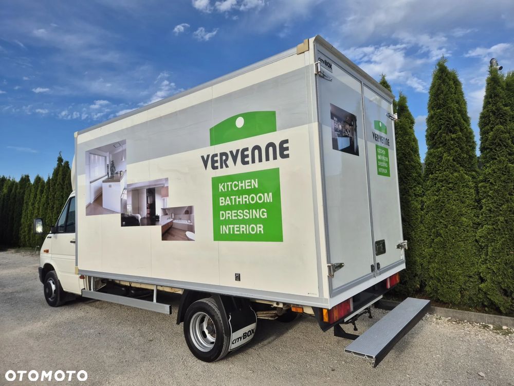 Volkswagen LT46 2.5Tdi 109KM/ Kontener 4.2m/ - 4