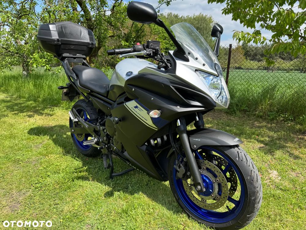 Yamaha XJ - 8