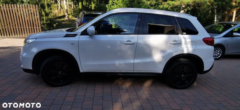 Suzuki Vitara 1.6 (4x4) Allgrip Comfort+ - 9