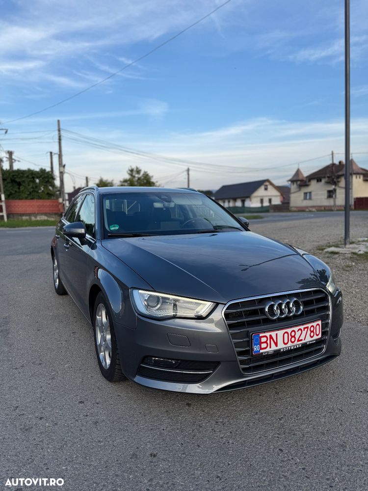 Audi A3 2.0 TDI Sportback (clean diesel) S tronic Ambition - 12