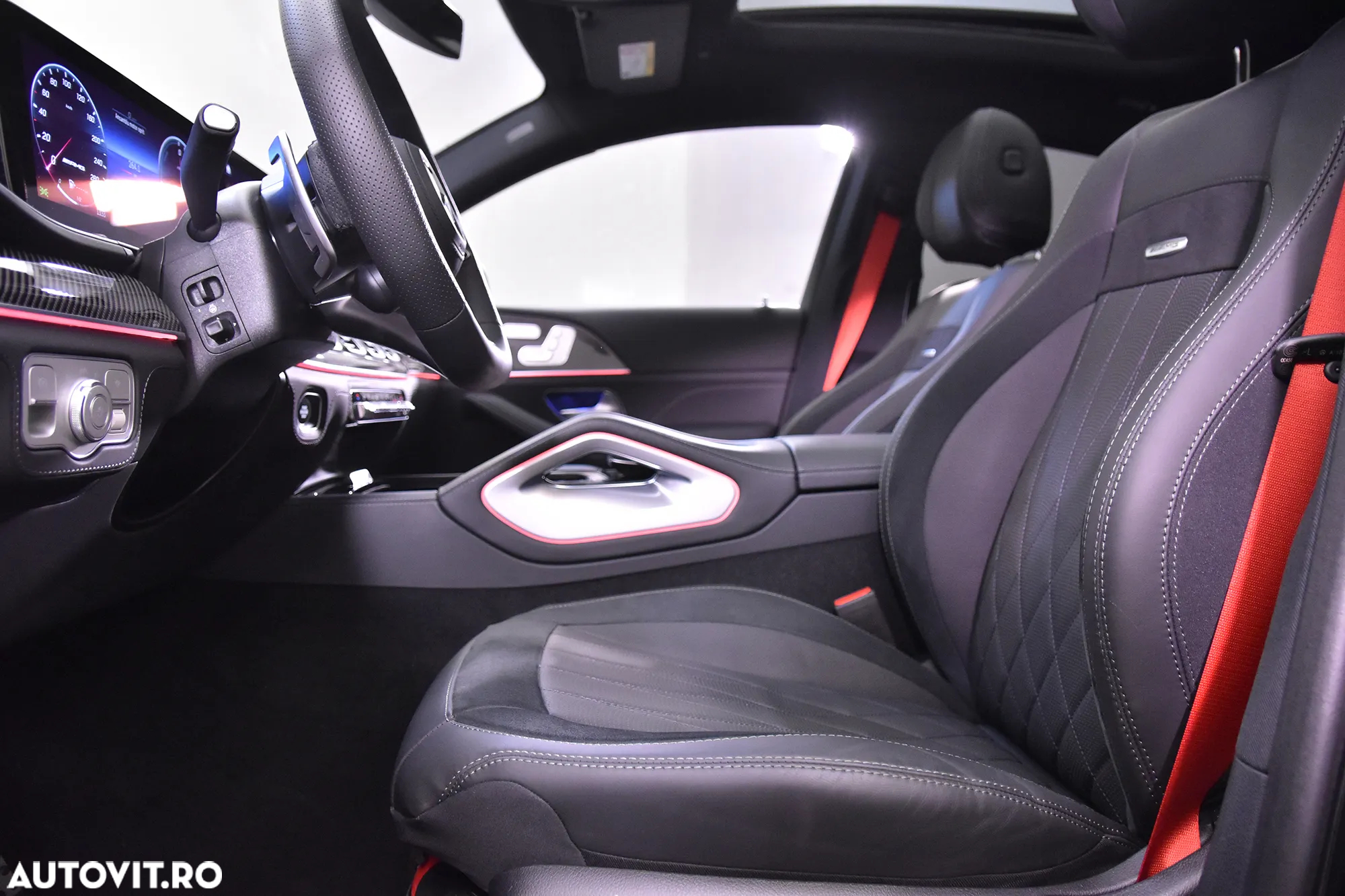 Mercedes-Benz GLE Coupe AMG 53 PHEV - 29
