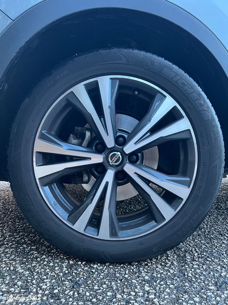 Nissan Qashqai 1.3 DIG-T N-Connecta J18 - 3