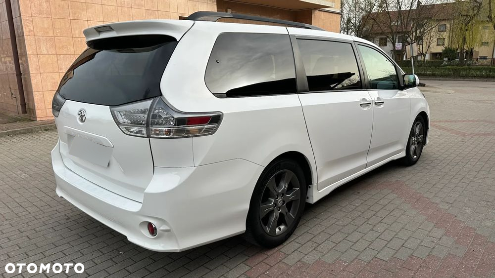 Toyota Sienna 3.5 V6 SE - 4