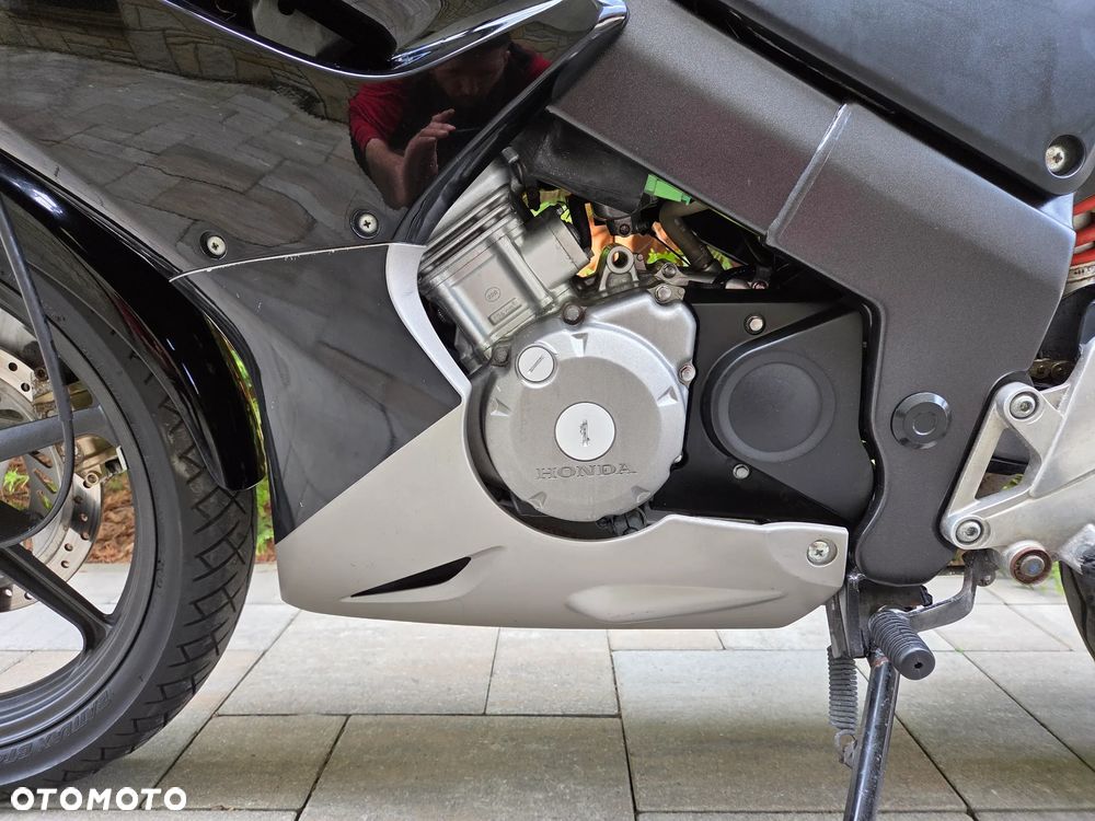 Honda CBR - 14