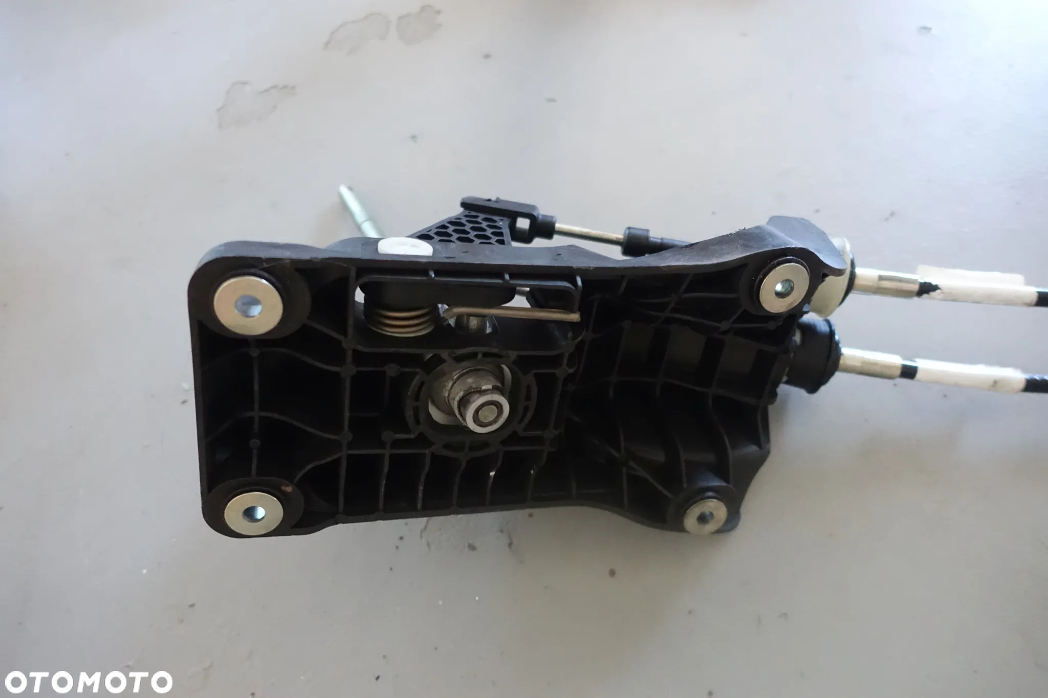 WYBIERAK DŹWIGNIA LINKI BIEGÓW MERCEDES W176 A KLASA - 3