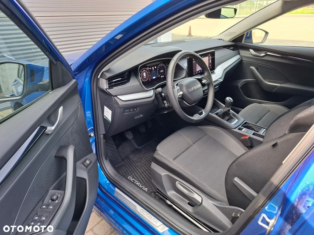 Skoda Octavia 1.5 TSI Drive Selection - 9