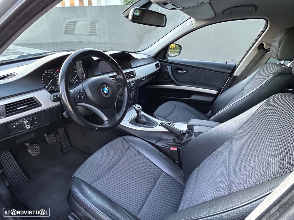 BMW 320 d Navigation - 7