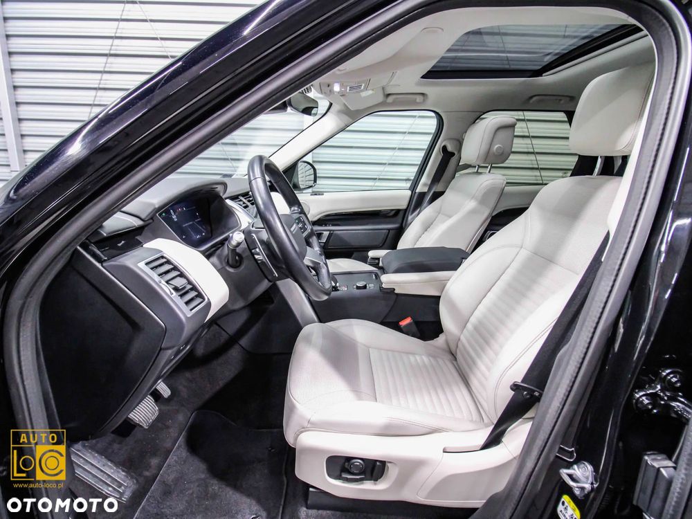 Land Rover Discovery ver-v-3-0-d250-mhev-r--dynamic-hse - 12