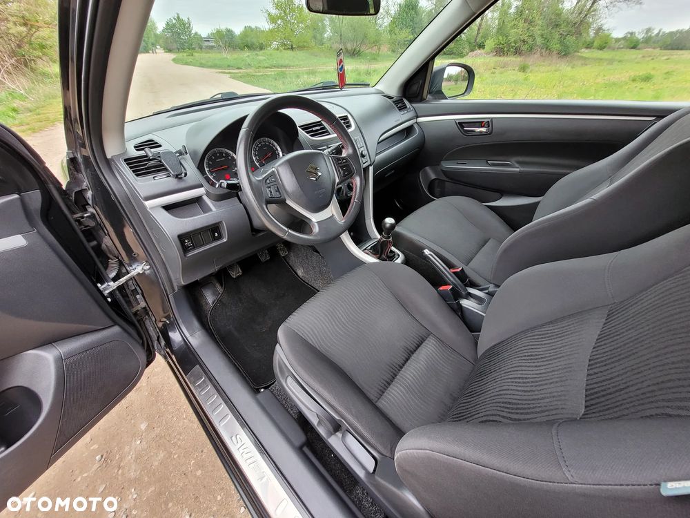 Suzuki Swift 1.2 Premium - 6