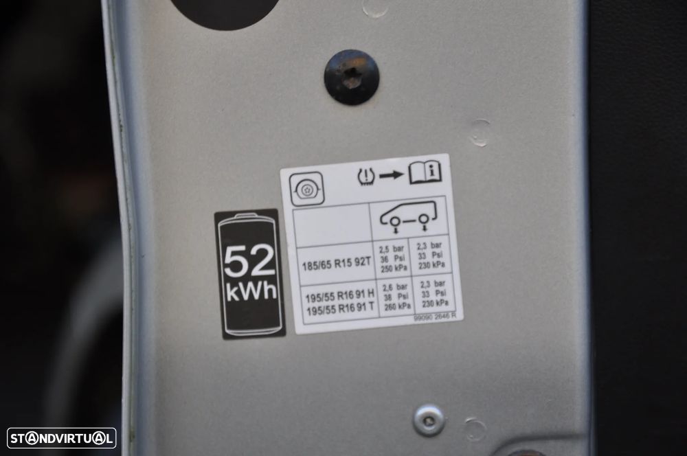 Renault Zoe (c/ Bateria) EV50 110hp Evolution - 43