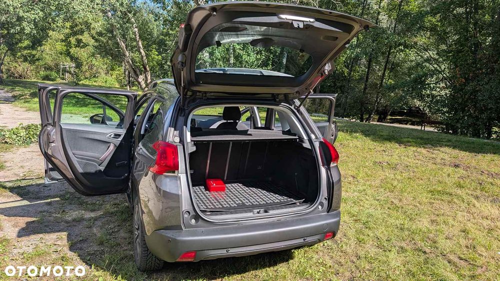 Peugeot 2008 1.6 e-HDi Active S&S - 12