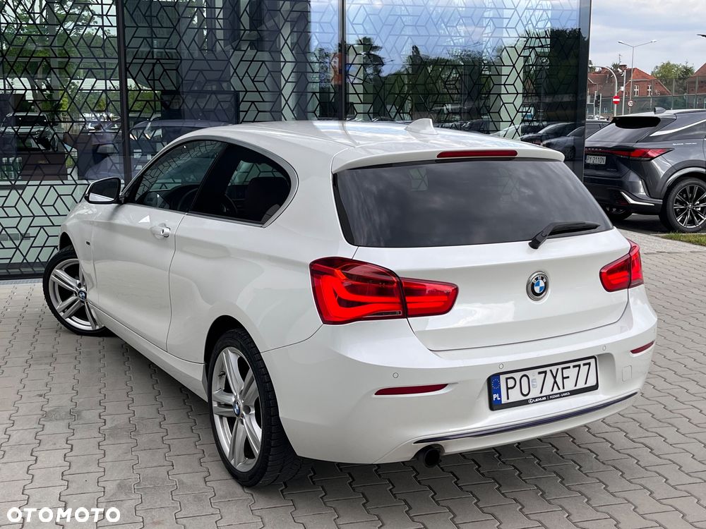 BMW Seria 1 118i Sport Line - 7