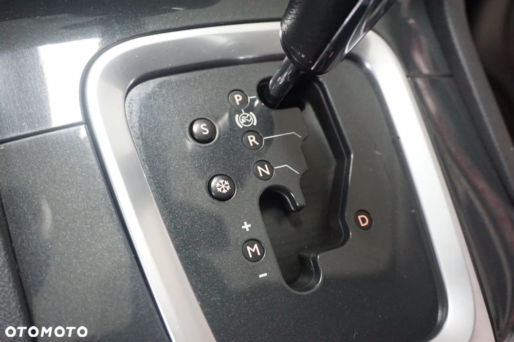 Peugeot 5008 HDI FAP 160 Automatik Active - 33