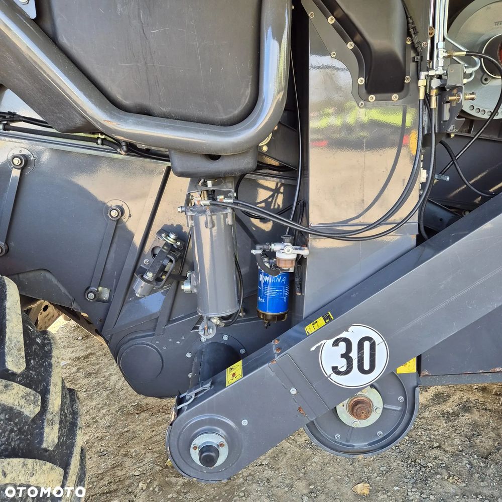 Claas Lexion 770TT z hederem - 25