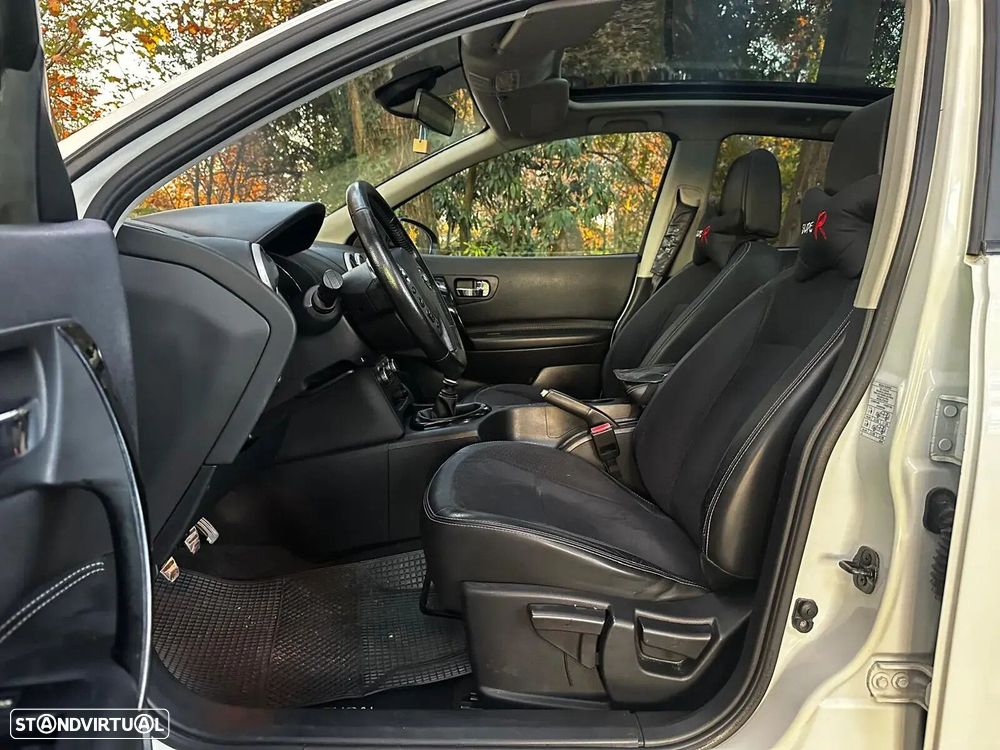 Nissan Qashqai 1.5 dCi Tekna - 12