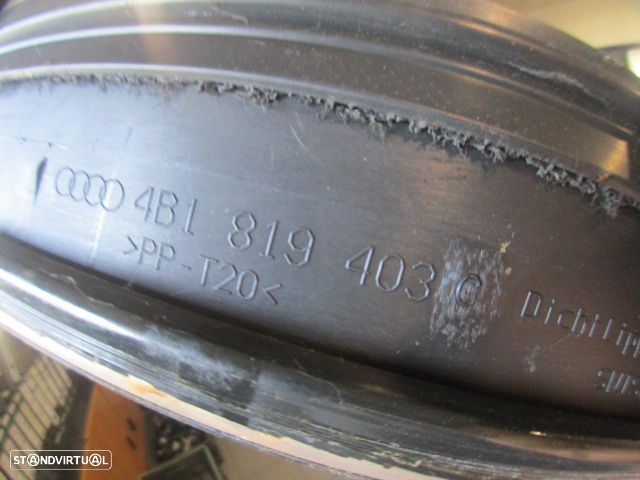 Grelha Friso 4B1819403C AUDI A6  AVANT 2 4B FASE 1 1999 2.5TDI V6 24V 150CV  5P AZUL FRT TORPEDO - 3