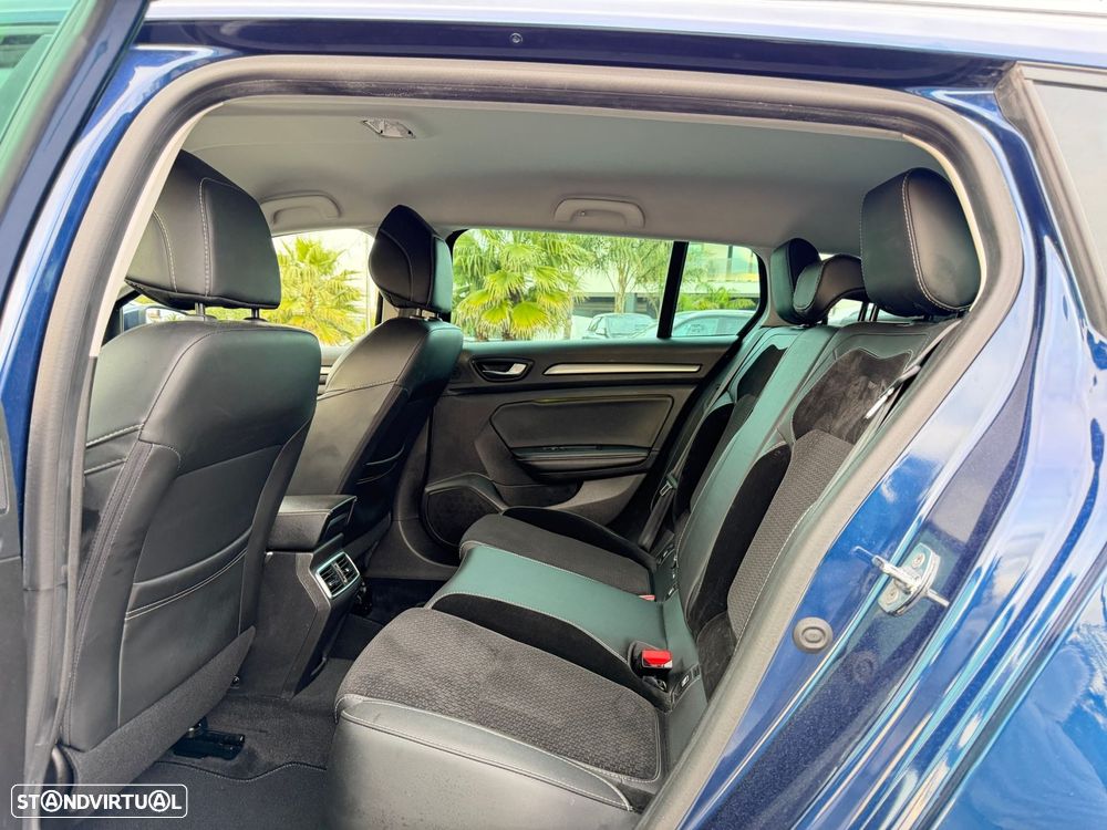 Renault Mégane Sport Tourer 1.5 Blue dCi Intens EDC - 7