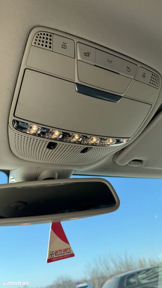 Mercedes-Benz C 220 d 4MATIC Aut. - 11