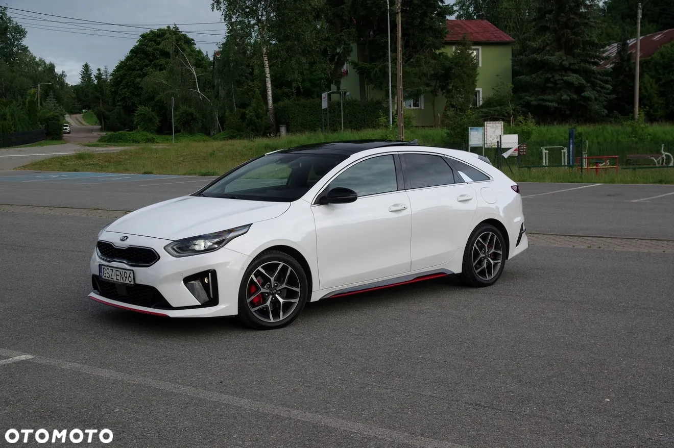 Kia ProCeed 1.6 CRDi GT Line DCT - 12