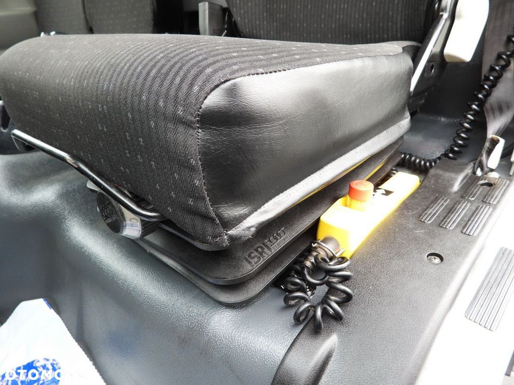 Mitsubishi CANTER FUSO 3C15 WYWROTKA TROJSTRONNA 3 MIEJSCA LEDY BLIŹNIACZE KOŁA  150KM - 33