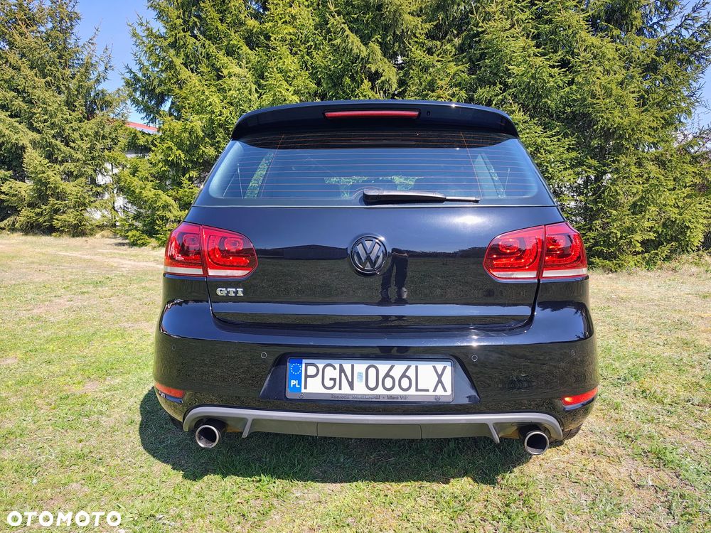 Volkswagen Golf - 12