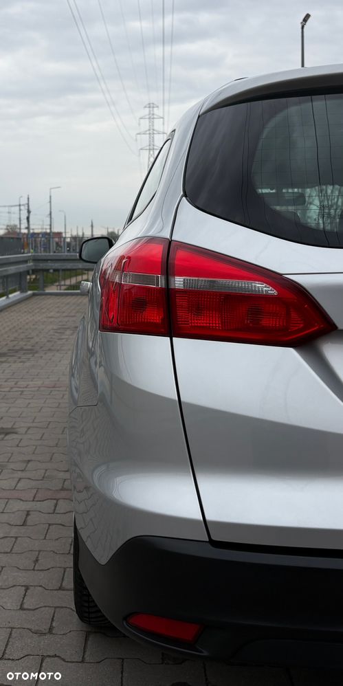 Ford Focus 1.5 TDCi Trend - 6