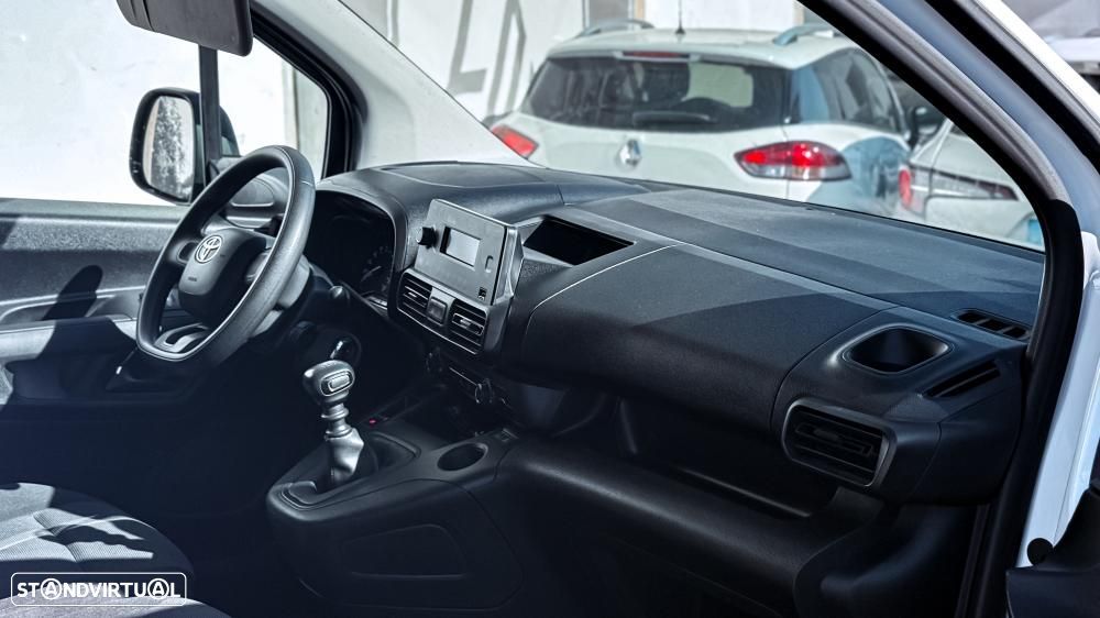 Toyota PROACE CITY 1.5 D L1 CONFORT - 2