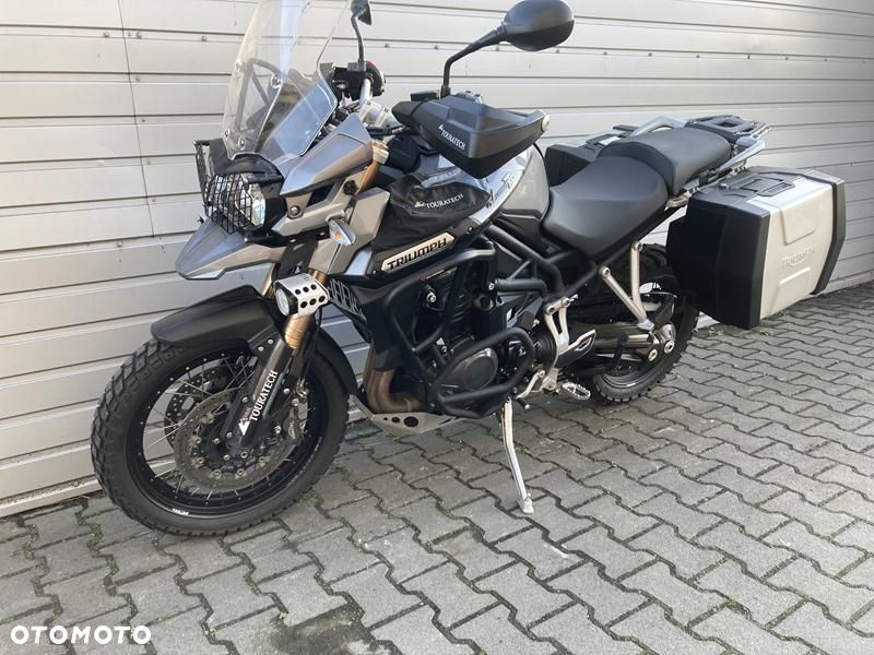Triumph Tiger - 4