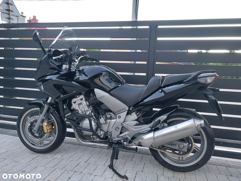 Honda CBF - 4