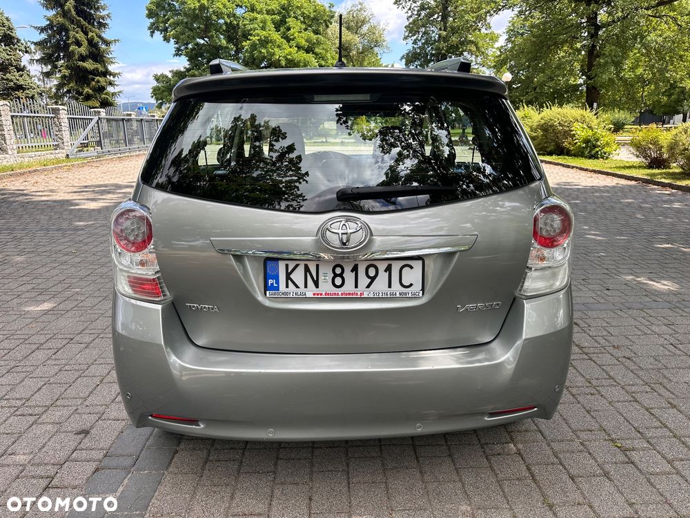 Toyota Verso 2.0 D-4D Executive - 3